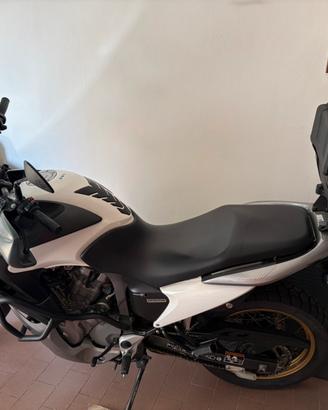 Honda Transalp XL700V