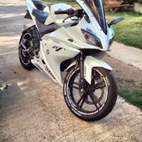 Yamaha yzf r 125 2010