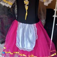 Vestito femminile tradizionale