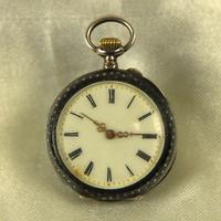 Orologio da tasca in argento nielato.