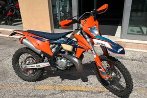 KTM EXC E TPI 300 2t - 2022