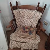 Sedia a dondolo in legno stile classico