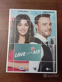 Cofanetto completo 16 DVD "Love Is in the air"