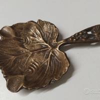 POSACENERE IN OTTONE FOGLIA VINTAGE
