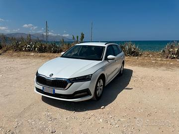 Splendida Skoda Octavia station wagon 2.0