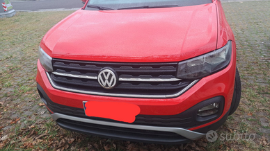 T-Cross Volkswagen Rosso - Usato - 08/2020