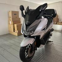 Honda Forza 350