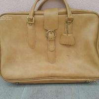 Valigia in ecopelle, vintage anni 70