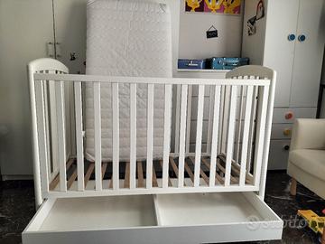 Lettino Foppapedretti completo di materasso 