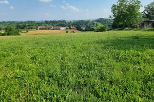 Terreno di 4370 m² a Gamalero