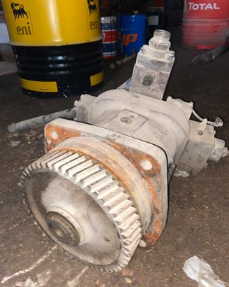 Pompe idrauliche hitachi 600