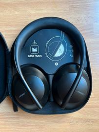 Bose Noise Cancelling Headphones 700