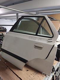Porta posteriore sinistra SKODA FELICIA del 1998