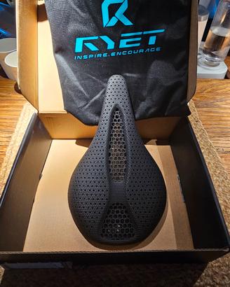 Sella 3D in carbonio nuova