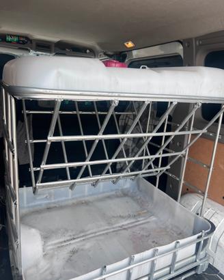 Mangiatoia per animali fieno