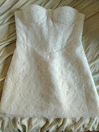 Abito da sposa corto firmato Yosmany Larrea, nuovo