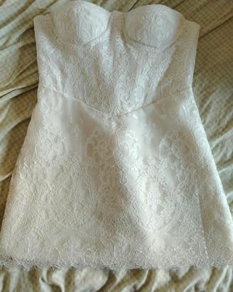 Abito da sposa corto firmato Yosmany Larrea, nuovo