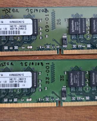 2 moduli di RAM Kingston modello KVR800D2N6/1G
