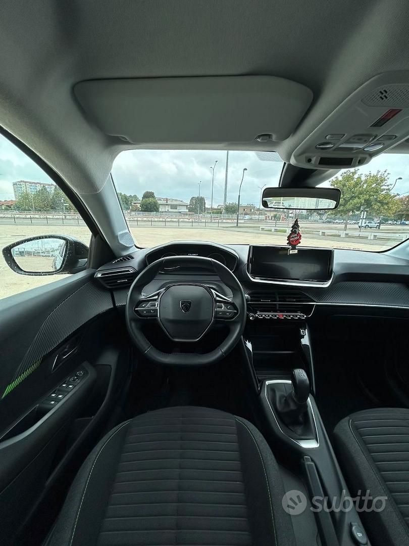 Peugeot 208 2024 photo 4
