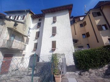 Casa indipendente di 153 m² con 3 locali a Pognana