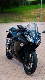 Kawasaki Ninja 300