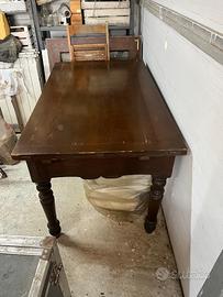 Tavolo d’epoca primi 1900