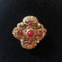 Spilla elegante