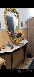 console con specchio