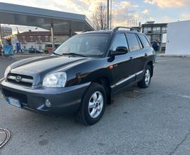 Hyundai Santa Fe Santa Fe 2.0 CRDi TD VGT 4WD Dyna