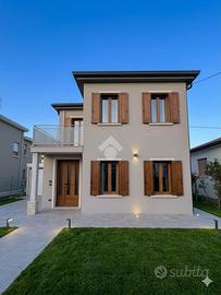 VILLA SINGOLA A PREGANZIOL