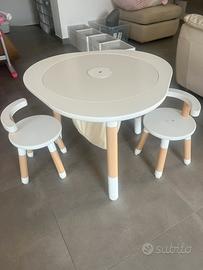 Stokke MuTable V2 Table + 2 Sedie