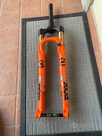 Forcella fox 32 kashima. Factory  seminuiva  !!