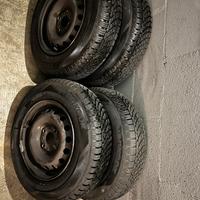 4 Pneumatici HANKOOK 155/80 R13 + cerchi