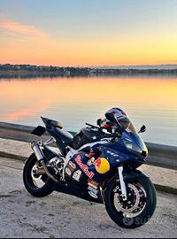 Yamaha R6 2001