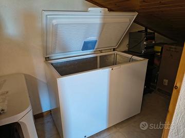 congelatore Whirlpool come nuovo