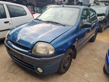 Ricambi RENAULT CLIO 1390cc benzina del 1998