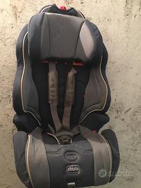 Seggiolino per auto , chicco