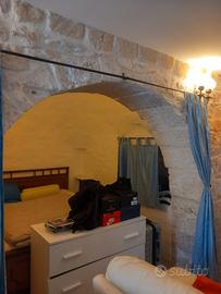 Trullo e un pezzo di terreno