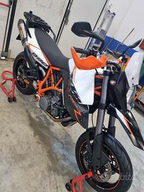 KTM 990 Supermoto - 2013