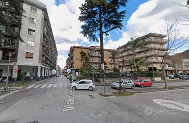 UFFICIO AL CENTRO IN PALAZZO SIGNORILE