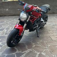 Ducati Monster 821 - 2018