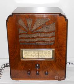Radio a valvole antica francese del 1934 FUNZIONA