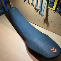 Sella ktm 690 smcr powerparts