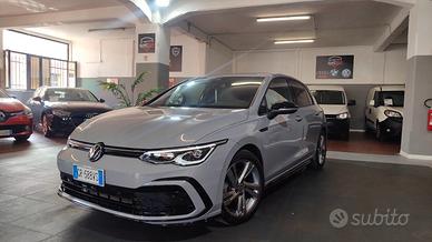 Volkswagen Golf 2.0 TDI 150 CV DSG SCR R-Line