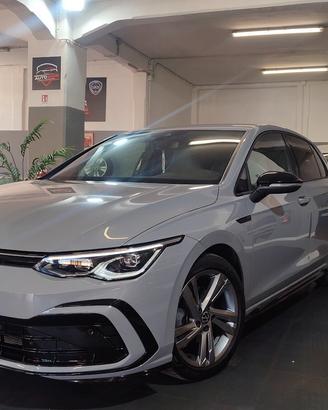 Volkswagen Golf 2.0 TDI 150 CV DSG SCR R-Line
