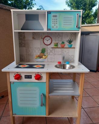 Cucina in legno per bimbi