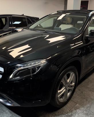 Mercedes-benz GLA 200 d Sport Tetto apribile