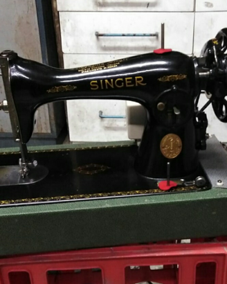 Macchina da cucire singer