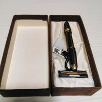 Rasoio con manico in ebano. Vintage 