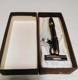 Rasoio con manico in ebano. Vintage 